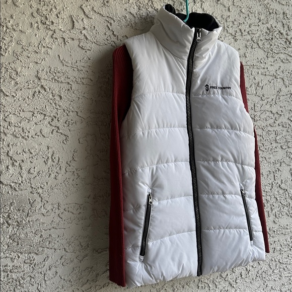 Free Country white-thick Puffer Vest with pockets-size Small-brand new/neverUsed - Picture 11 of 17